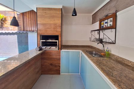Quintal de casa para alugar com 2 quartos, 95m² em Piratininga, Niterói