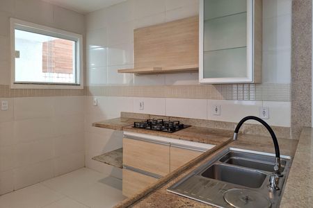 Cozinha de casa para alugar com 2 quartos, 95m² em Piratininga, Niterói