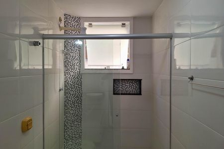 Casa para alugar com 95m², 2 quartos e 2 vagas Casa para alugar com 95m², 2 quartos e 2 vagasBanheiro Social