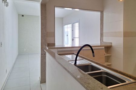 Casa para alugar com 95m², 2 quartos e 2 vagas Casa para alugar com 95m², 2 quartos e 2 vagasCozinha
