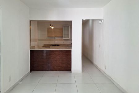 Sala de casa para alugar com 2 quartos, 95m² em Piratininga, Niterói