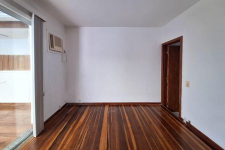 Casa para alugar com 95m², 2 quartos e 2 vagas Casa para alugar com 95m², 2 quartos e 2 vagasSuíte 1
