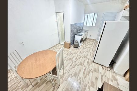 Casa para alugar com 40m², 1 quarto e sem vaga Casa para alugar com 40m², 1 quarto e sem vagaSala/Cozinha