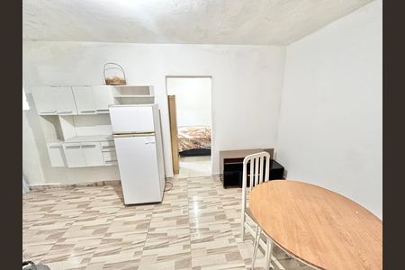 Casa para alugar com 40m², 1 quarto e sem vaga Casa para alugar com 40m², 1 quarto e sem vagaSala/Cozinha