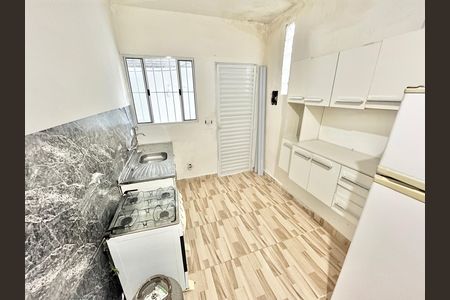 Casa para alugar com 40m², 1 quarto e sem vaga Casa para alugar com 40m², 1 quarto e sem vagaSala/Cozinha