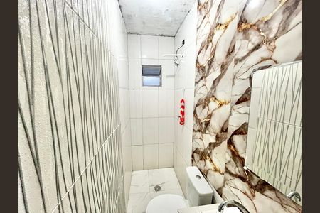 Casa para alugar com 40m², 1 quarto e sem vaga Casa para alugar com 40m², 1 quarto e sem vagaBanheiro