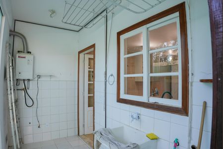 Casa de condomínio para alugar com 242m², 4 quartos e 4 vagas Casa de condomínio para alugar com 242m², 4 quartos e 4 vagasBanheiro