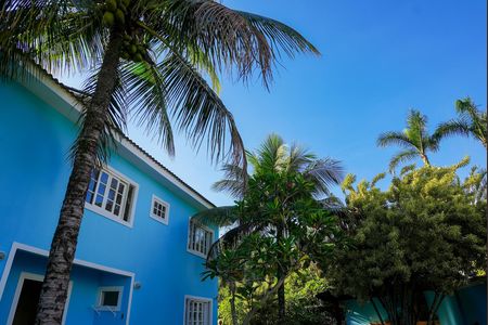 Casa de condomínio para alugar com 242m², 4 quartos e 4 vagas Casa de condomínio para alugar com 242m², 4 quartos e 4 vagasÁrea Externa