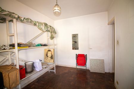 Casa para alugar com 180m², 2 quartos e 7 vagas Casa para alugar com 180m², 2 quartos e 7 vagasDispensa / Quarto de Serviço