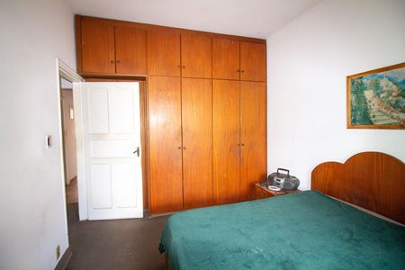 Casa para alugar com 180m², 2 quartos e 7 vagas Casa para alugar com 180m², 2 quartos e 7 vagasQuarto 1