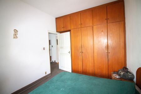 Casa para alugar com 180m², 2 quartos e 7 vagas Casa para alugar com 180m², 2 quartos e 7 vagasQuarto 1
