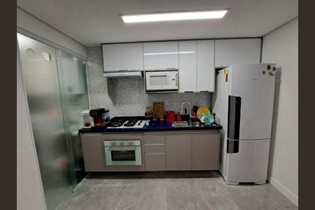 Apartamento à venda com 51m², 2 quartos e 1 vaga Apartamento à venda com 51m², 2 quartos e 1 vagaCozinha