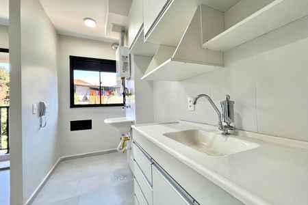 Cozinha de apartamento para alugar com 2 quartos, 37m² em Vila Paulista, São Paulo