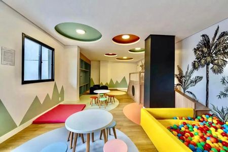 Apartamento para alugar com 37m², 2 quartos e sem vaga Apartamento para alugar com 37m², 2 quartos e sem vagaÁrea comum - Brinquedoteca