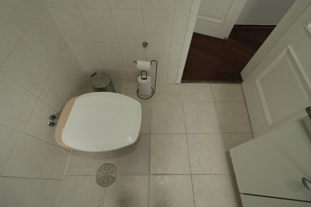 Apartamento à venda com 134m², 3 quartos e sem vagaBanheiro da Suíte