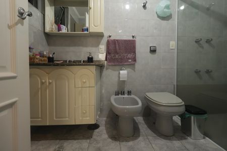 Apartamento à venda com 134m², 3 quartos e sem vagaBanheiro Social