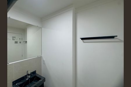 Apartamento para alugar com 47m², 2 quartos e 1 vaga Apartamento para alugar com 47m², 2 quartos e 1 vagaBanheiro 1