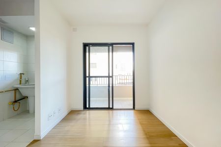 Sala de casa de condomínio para alugar com 2 quartos, 55m² em Centro, Osasco