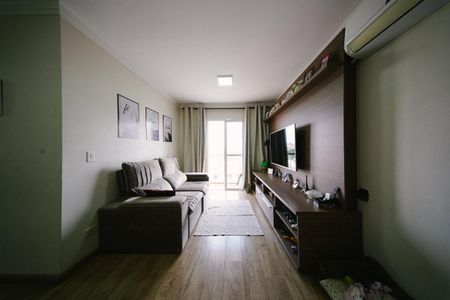 Apartamento à venda com 3 quartos, 65m² em Vila Araguaia, São Paulo