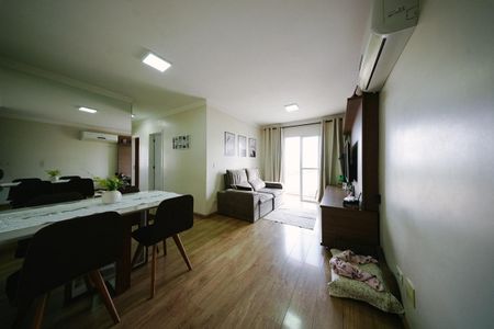 Apartamento à venda com 3 quartos, 65m² em Vila Araguaia, São Paulo