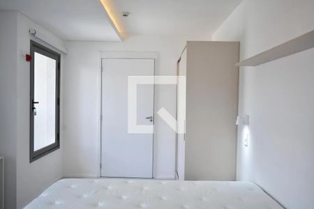 Apartamento à venda com 28m², 1 quarto e sem vaga Apartamento à venda com 28m², 1 quarto e sem vagaSala / Quarto