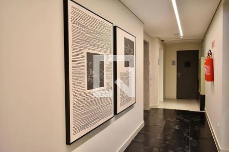 Apartamento à venda com 28m², 1 quarto e sem vaga Apartamento à venda com 28m², 1 quarto e sem vagaCorredor