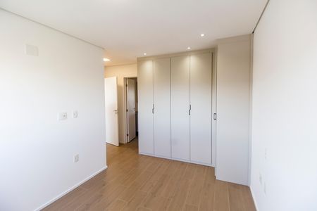 Suíte 1 de apartamento para alugar com 2 quartos, 78m² em Alphaville Empresarial, Barueri