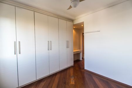 Apartamento para alugar com 120m², 3 quartos e 2 vagas Apartamento para alugar com 120m², 3 quartos e 2 vagasSuíte 3