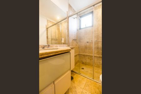 Apartamento para alugar com 120m², 3 quartos e 2 vagas Apartamento para alugar com 120m², 3 quartos e 2 vagasBanheiro da Suíte