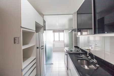 Apartamento para alugar com 120m², 3 quartos e 2 vagas Apartamento para alugar com 120m², 3 quartos e 2 vagasCozinha