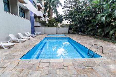 Apartamento para alugar com 120m², 3 quartos e 2 vagas Apartamento para alugar com 120m², 3 quartos e 2 vagasPiscina