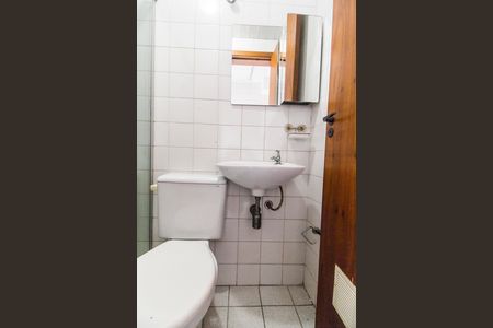 Apartamento para alugar com 120m², 3 quartos e 2 vagas Apartamento para alugar com 120m², 3 quartos e 2 vagasBanheiro de serviço