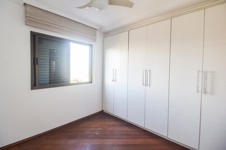 Apartamento para alugar com 120m², 3 quartos e 2 vagas Apartamento para alugar com 120m², 3 quartos e 2 vagasSuíte 3