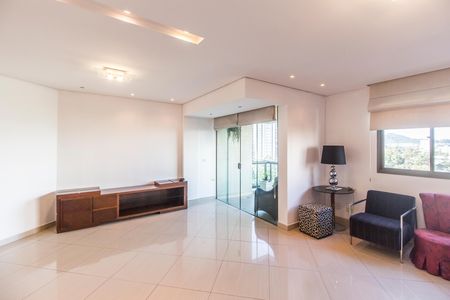 Apartamento para alugar com 120m², 3 quartos e 2 vagas Apartamento para alugar com 120m², 3 quartos e 2 vagasSala