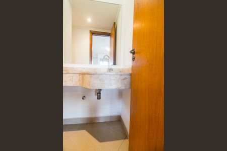 Apartamento para alugar com 120m², 3 quartos e 2 vagas Apartamento para alugar com 120m², 3 quartos e 2 vagasLavabo