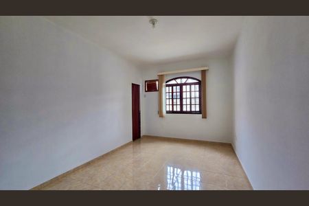Casa à venda com 430m², 3 quartos e 2 vagas Casa à venda com 430m², 3 quartos e 2 vagasQuarto 2 - Suíte