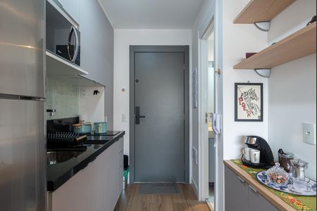Cozinha de kitnet/studio para alugar com 1 quarto, 20m² em Consolação, São Paulo