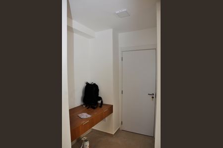 Apartamento para alugar com 106m², 3 quartos e 2 vagas Apartamento para alugar com 106m², 3 quartos e 2 vagasDetalhe - Hall Apto.