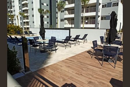 Apartamento para alugar com 106m², 3 quartos e 2 vagas Apartamento para alugar com 106m², 3 quartos e 2 vagasÁrea comum - Piscina