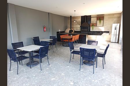 Apartamento para alugar com 106m², 3 quartos e 2 vagas Apartamento para alugar com 106m², 3 quartos e 2 vagasÁrea comum - Churrasqueira