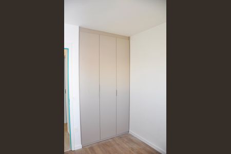 Apartamento para alugar com 106m², 3 quartos e 2 vagas Apartamento para alugar com 106m², 3 quartos e 2 vagasDetalhe - Quarto 03
