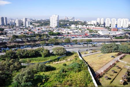 Apartamento para alugar com 106m², 3 quartos e 2 vagas Apartamento para alugar com 106m², 3 quartos e 2 vagasDetalhe - Vista do Quarto 02