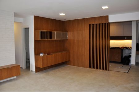 Apartamento para alugar com 106m², 3 quartos e 2 vagas Apartamento para alugar com 106m², 3 quartos e 2 vagasDetalhe - Sala e Sala de Jantar