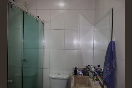 Casa para alugar com 150m², 2 quartos e 2 vagasBanheiro 1