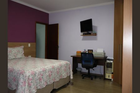 Quarto 2 de casa para alugar com 2 quartos, 150m² em Cidade Centenário, São Paulo