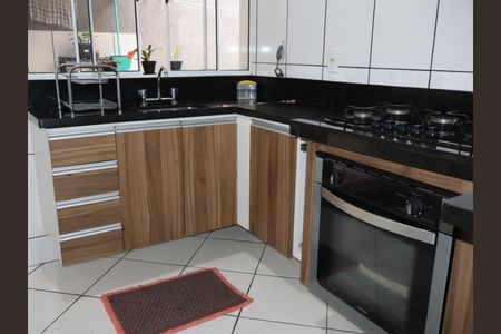 Casa para alugar com 150m², 2 quartos e 2 vagasCozinha