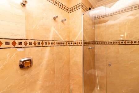 Apartamento para alugar com 123m², 3 quartos e 1 vaga Apartamento para alugar com 123m², 3 quartos e 1 vagaBanheiro 2