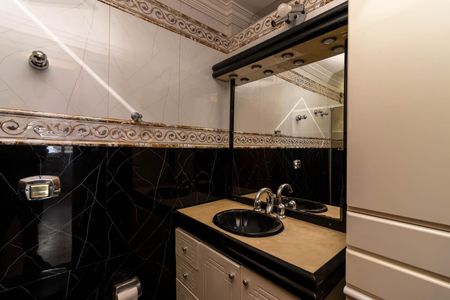 Apartamento para alugar com 123m², 3 quartos e 1 vaga Apartamento para alugar com 123m², 3 quartos e 1 vagaBanheiro da Suíte