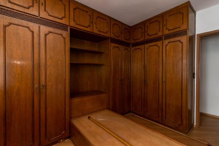 Apartamento para alugar com 123m², 3 quartos e 1 vaga Apartamento para alugar com 123m², 3 quartos e 1 vagaQuarto 2