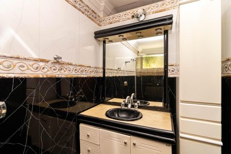 Apartamento para alugar com 123m², 3 quartos e 1 vaga Apartamento para alugar com 123m², 3 quartos e 1 vagaBanheiro da Suíte